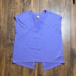 Athleta Purple V-Neck Athletic Top Size L